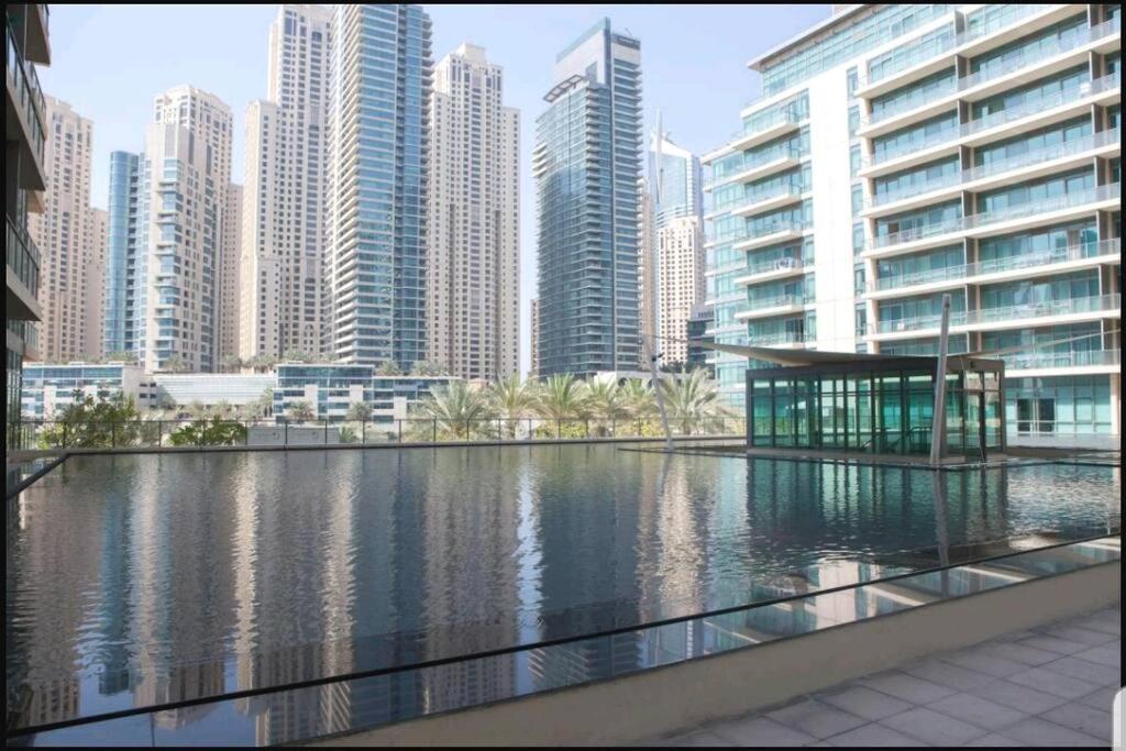Dubai Marina 1 Bedroom Apt. Walking Distance Jbr. Buitenkant foto