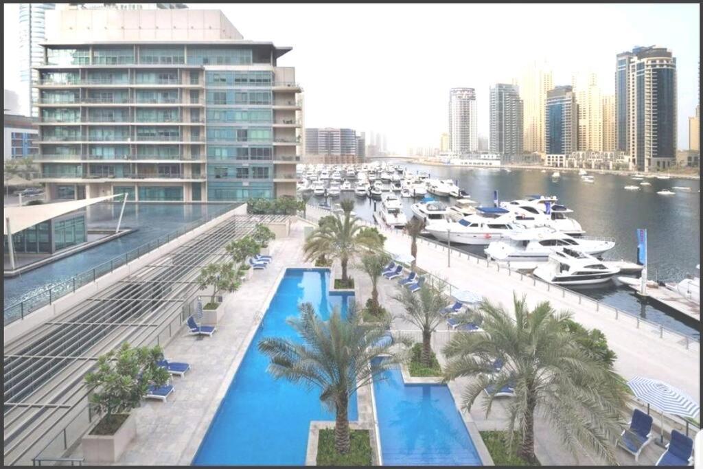 Dubai Marina 1 Bedroom Apt. Walking Distance Jbr. Buitenkant foto